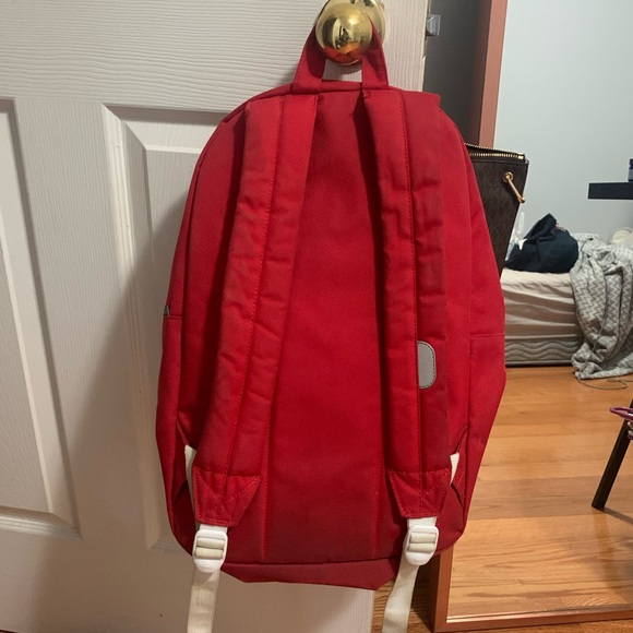 Herschel classic backpack XL~ Red - Picture 3 of 3